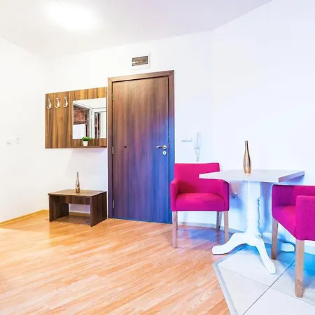 Admiral Plaza Premium