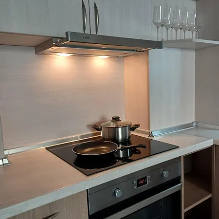 Apartament In Admiral Plaza